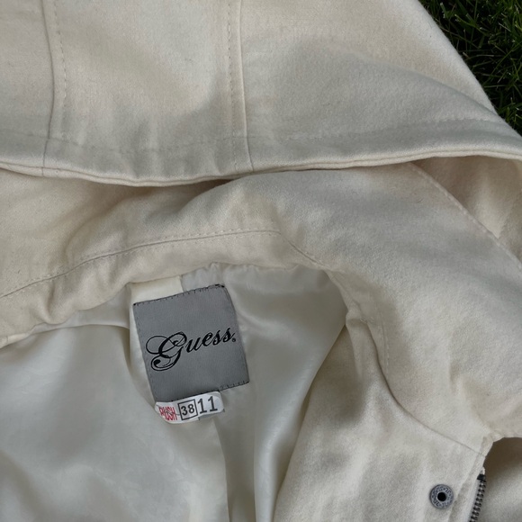 Detachable Hood Warm Coat || GUESS - Picture 2 of 6
